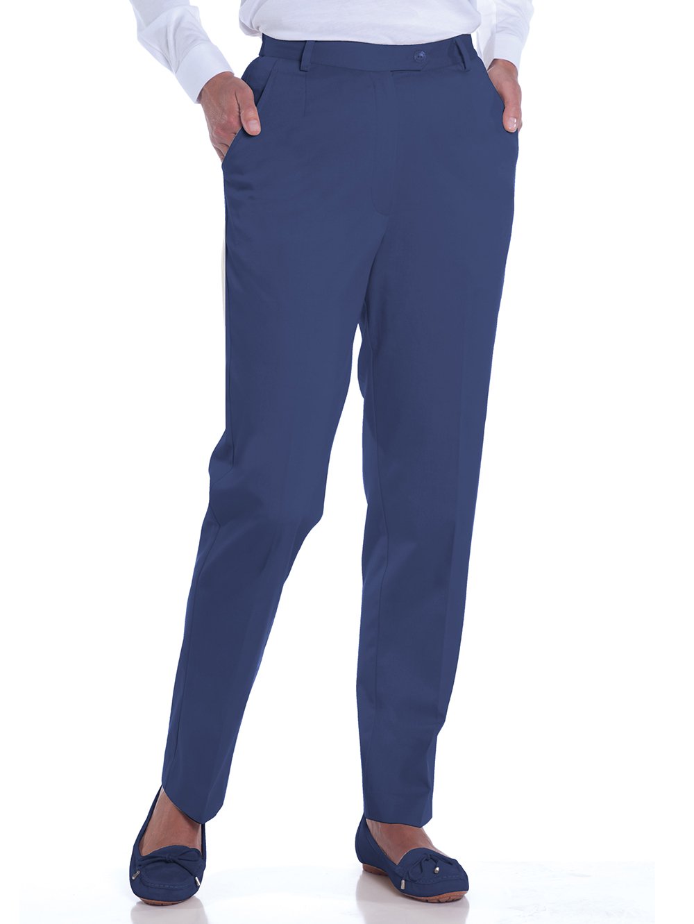 Petite Stretch Twill Flat Front Pant</br>Admiral 480 - Leonlevin